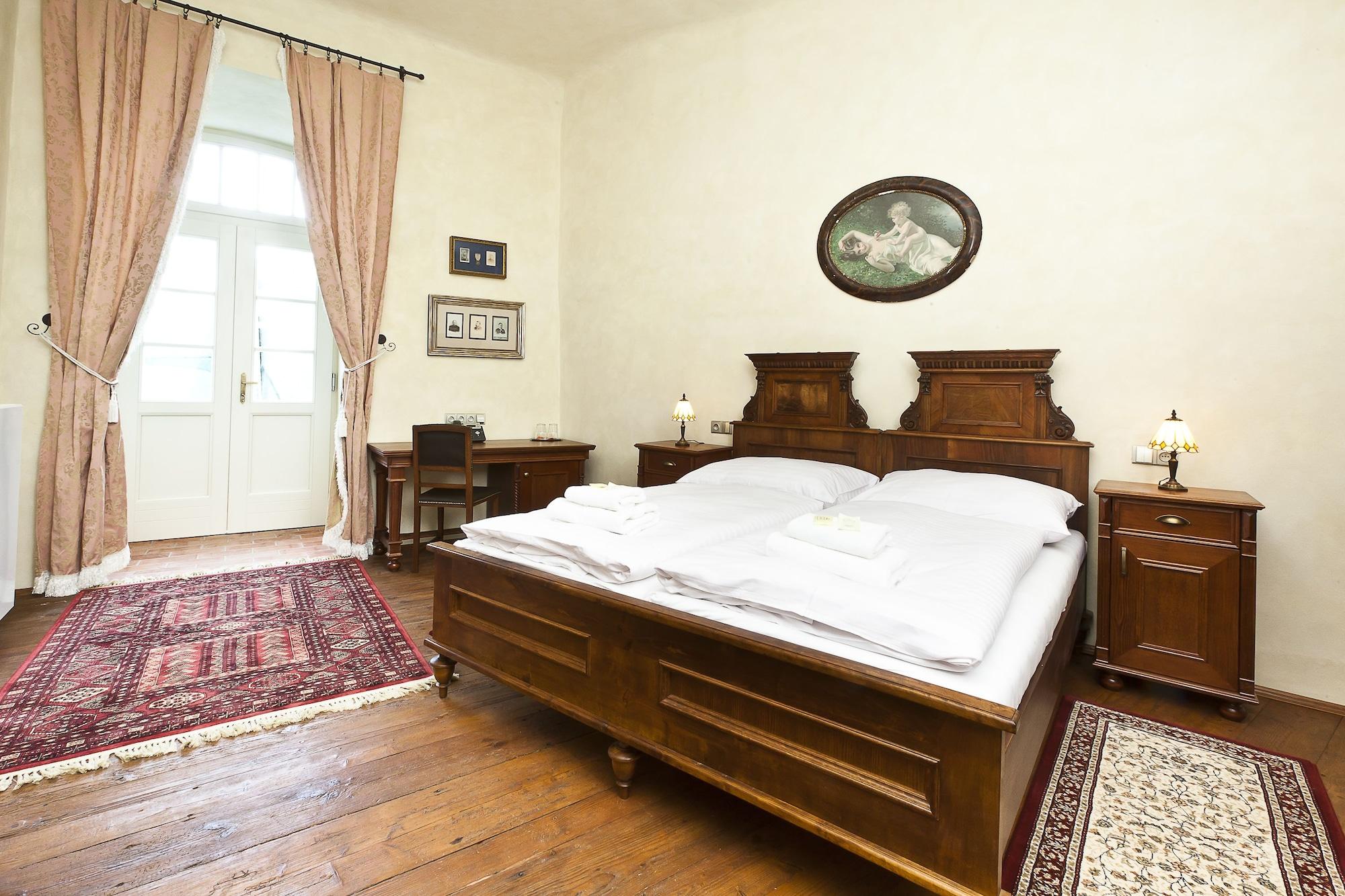 Hotel Latran Чешки Крумлов Екстериор снимка