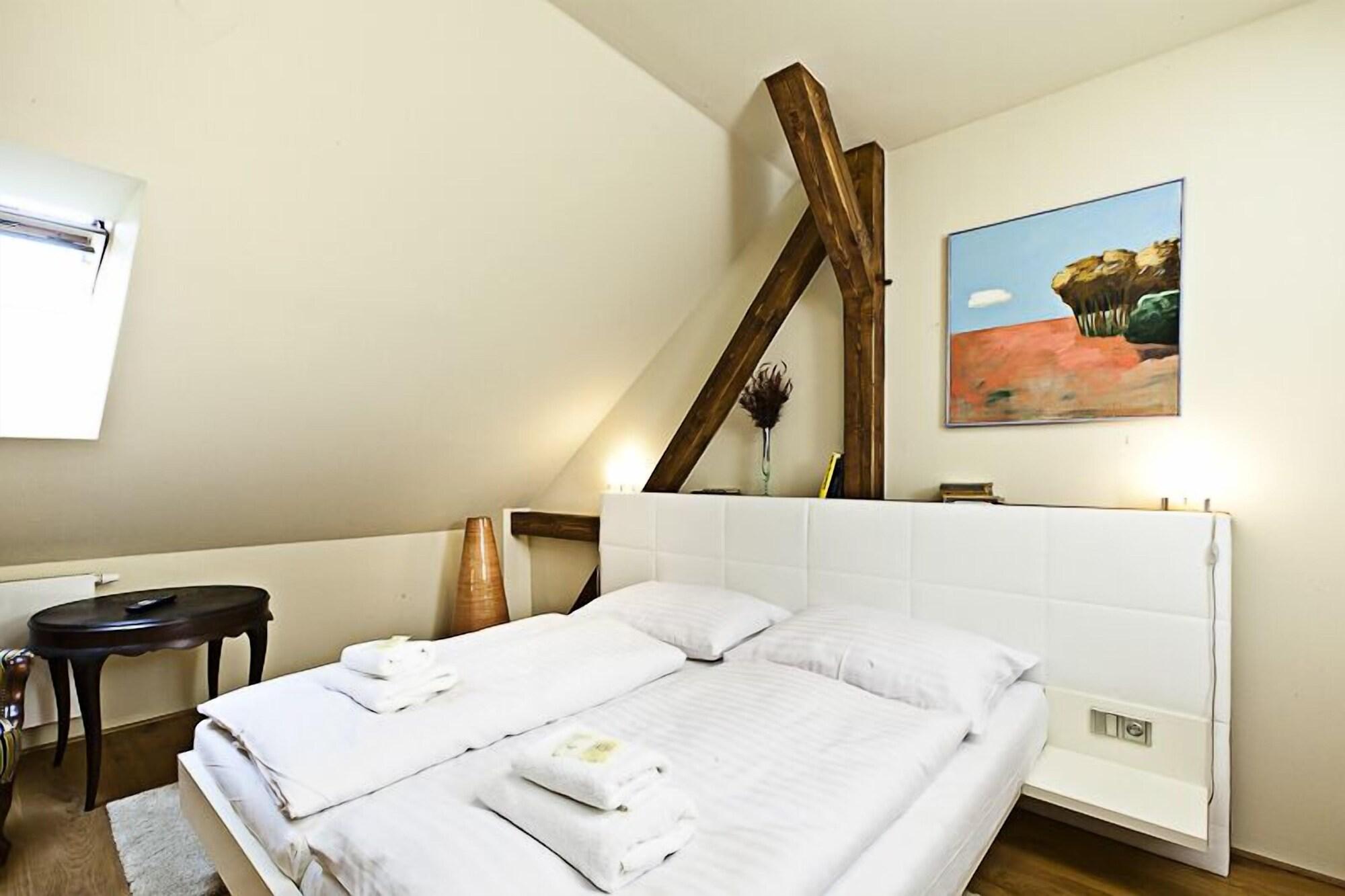 Hotel Latran Чешки Крумлов Екстериор снимка