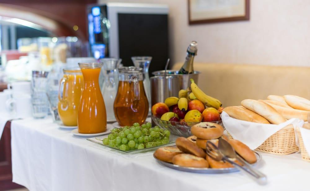 Hotel Latran Чешки Крумлов Екстериор снимка