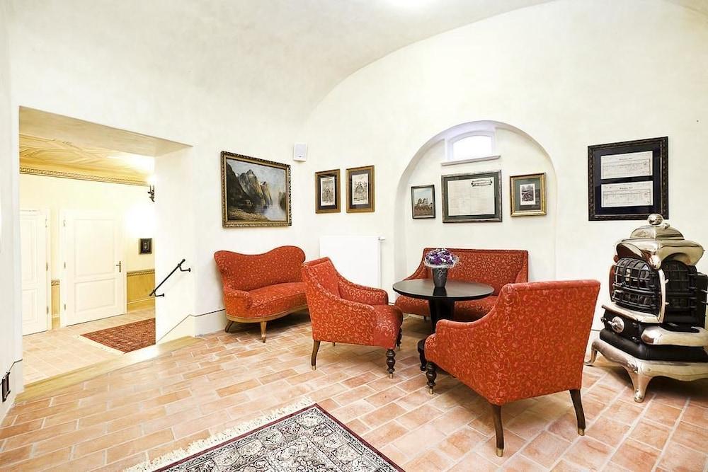 Hotel Latran Чешки Крумлов Екстериор снимка