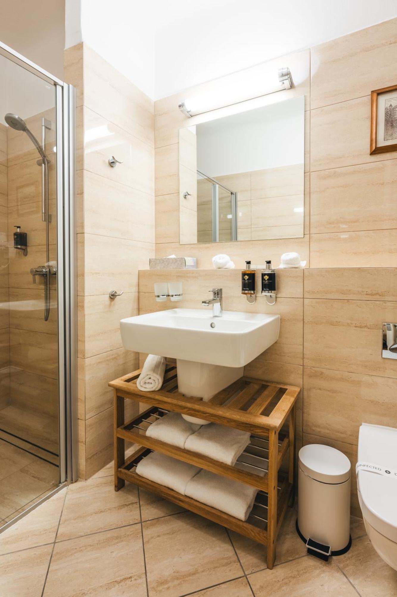 Hotel Latran Чешки Крумлов Екстериор снимка