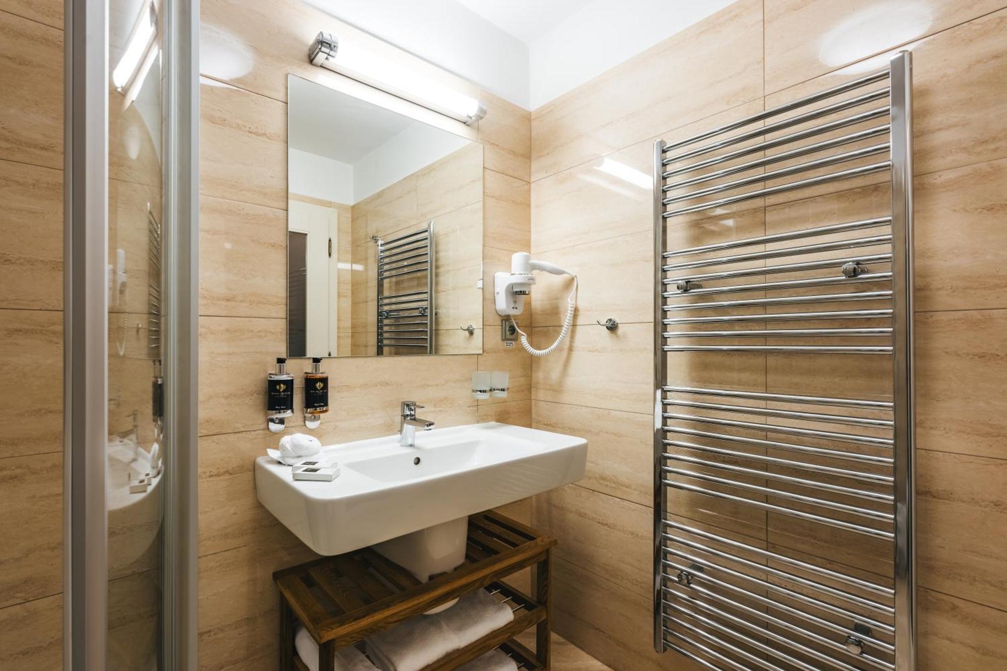 Hotel Latran Чешки Крумлов Екстериор снимка