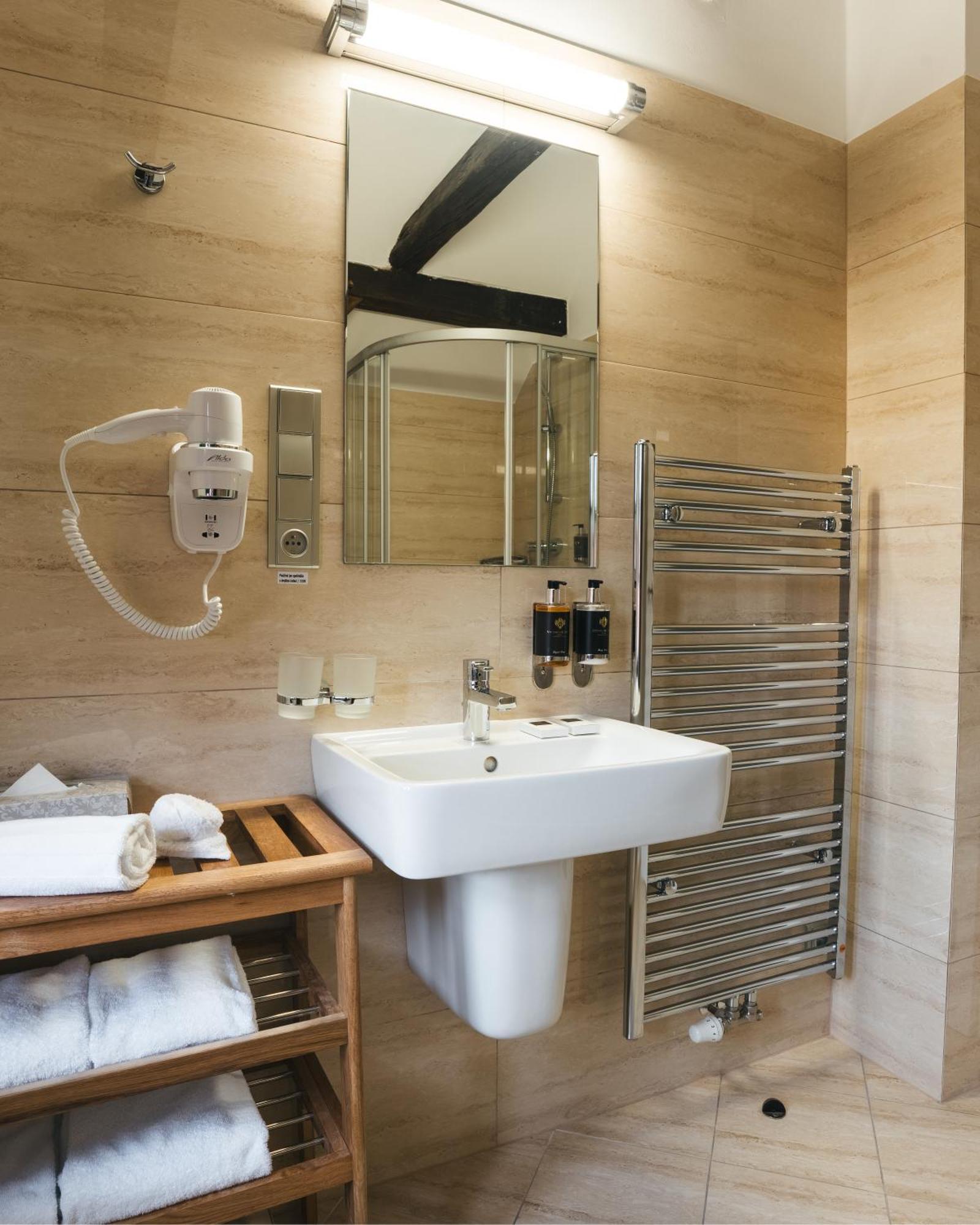 Hotel Latran Чешки Крумлов Екстериор снимка