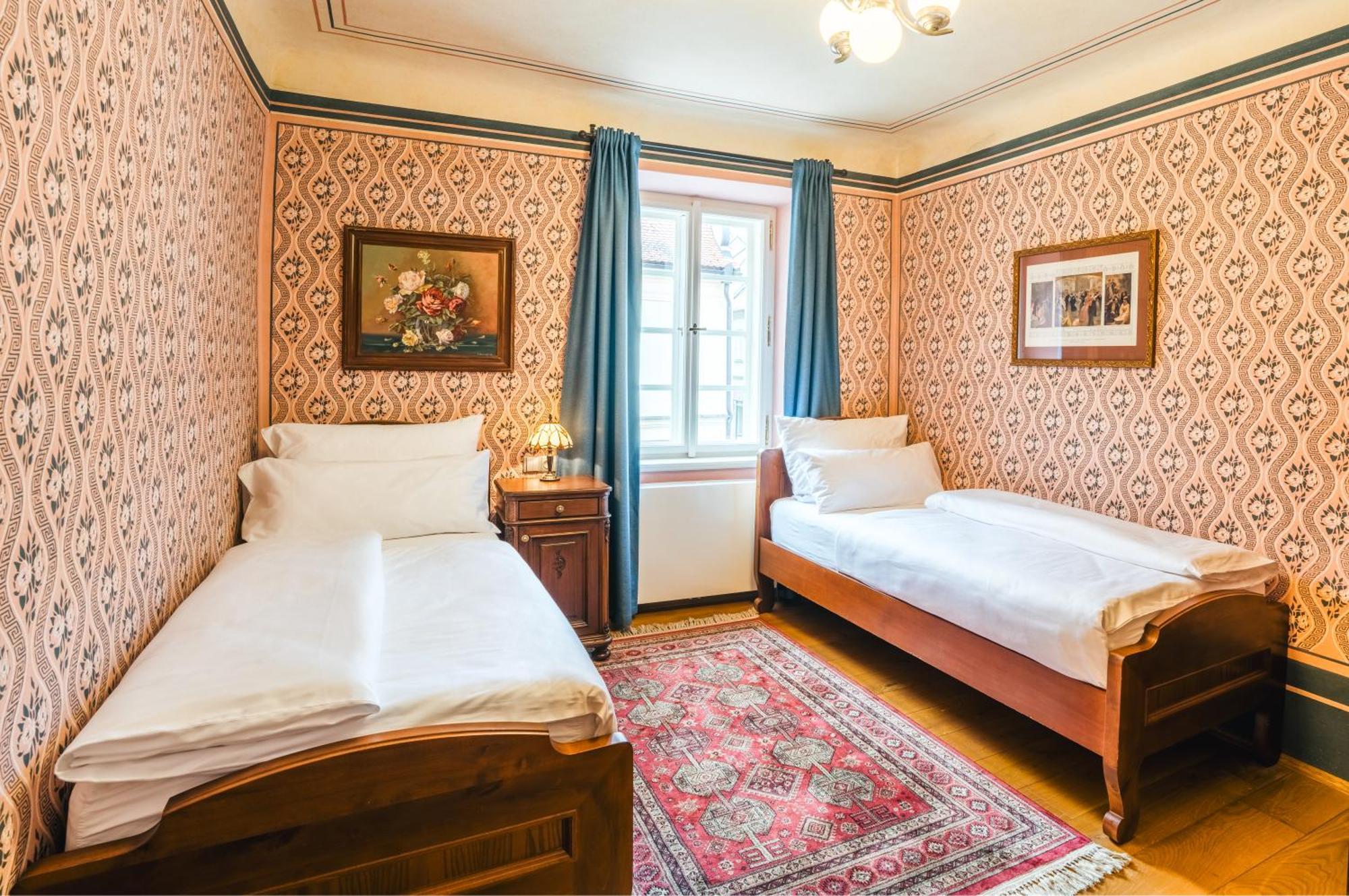 Hotel Latran Чешки Крумлов Екстериор снимка