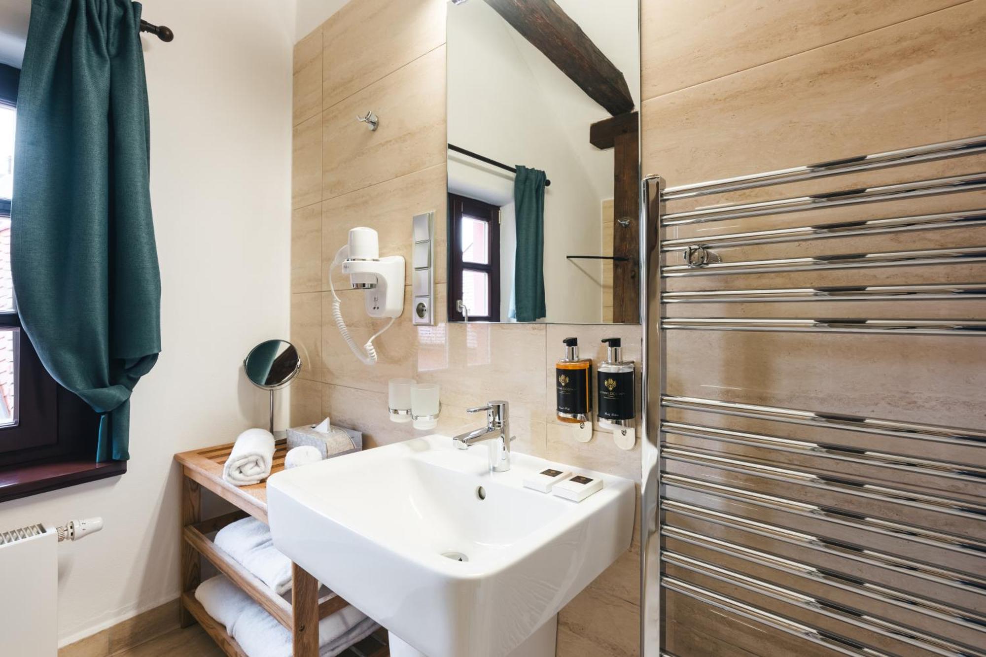Hotel Latran Чешки Крумлов Екстериор снимка