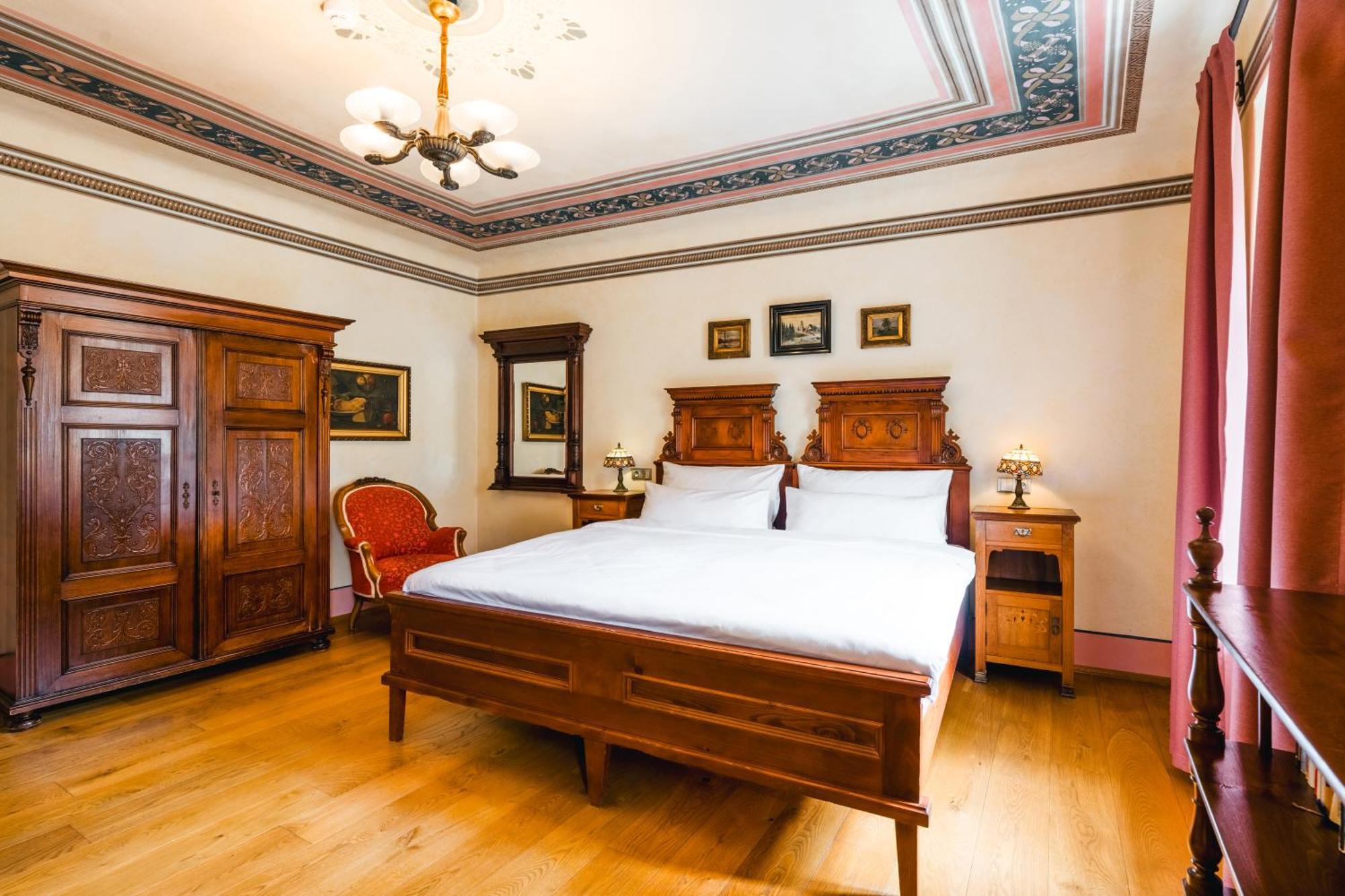 Hotel Latran Чешки Крумлов Екстериор снимка