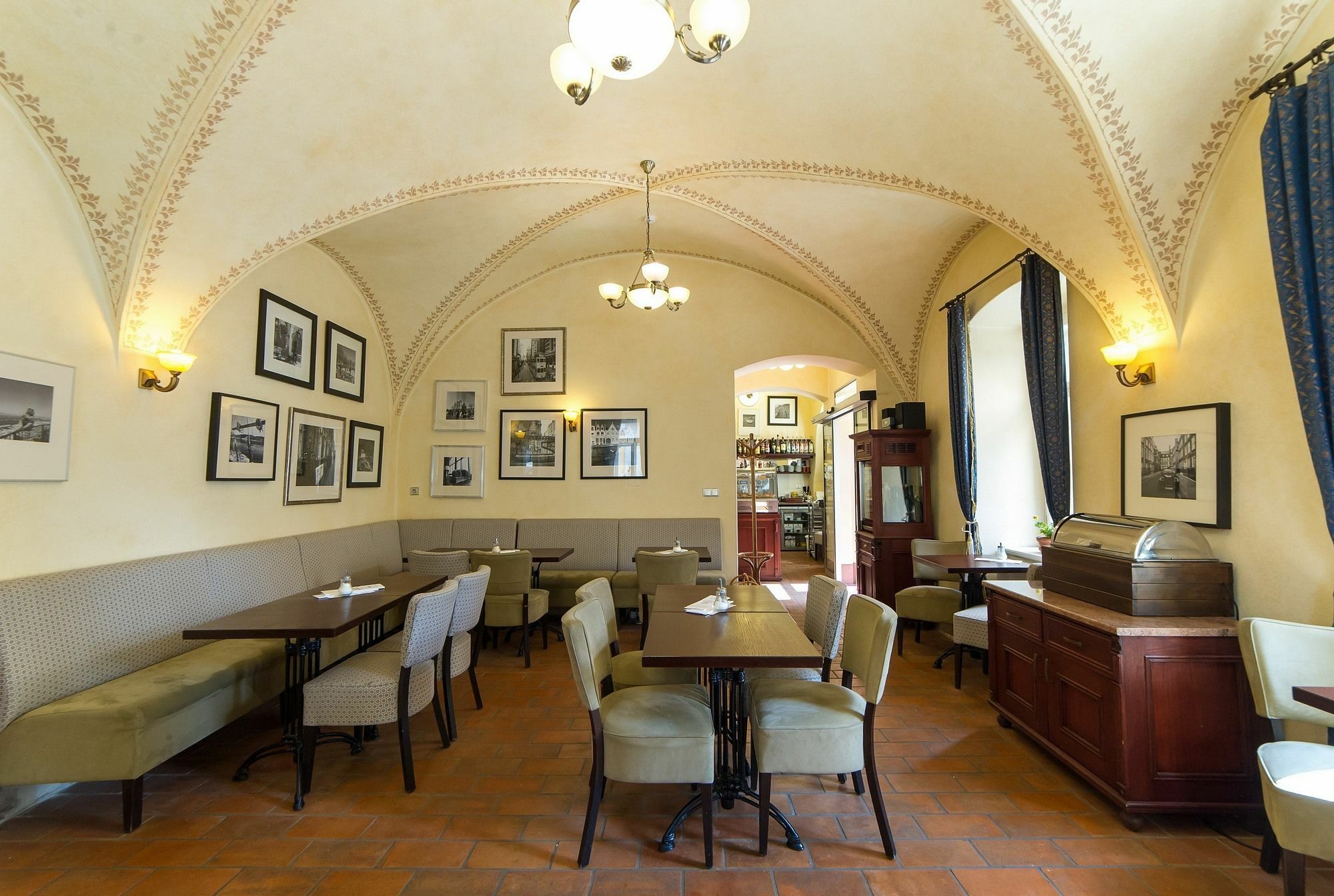 Hotel Latran Чешки Крумлов Екстериор снимка
